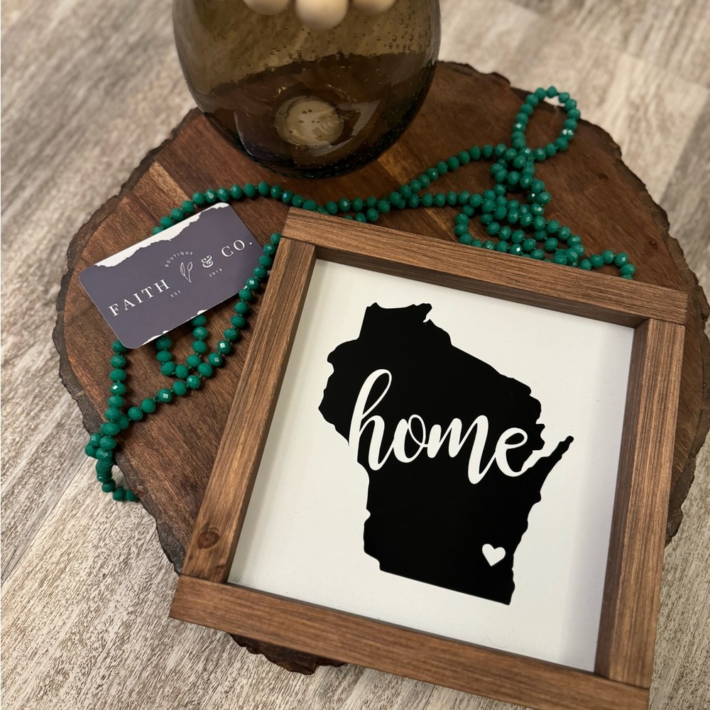 WI Wooden Sign 6x6
